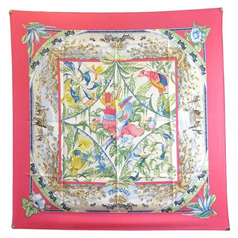 foulard rose hermes